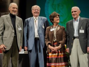 Enrico Fermi Prize 2017: G.Bellini, V.Berezinsky and T.Kirsten